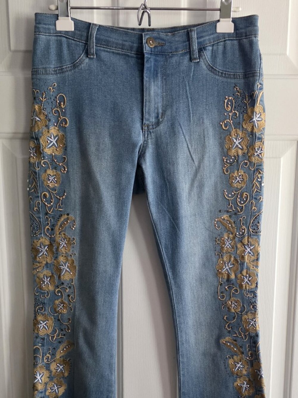 Used Womens Venus Studded Floral Blue Jeans Size 6